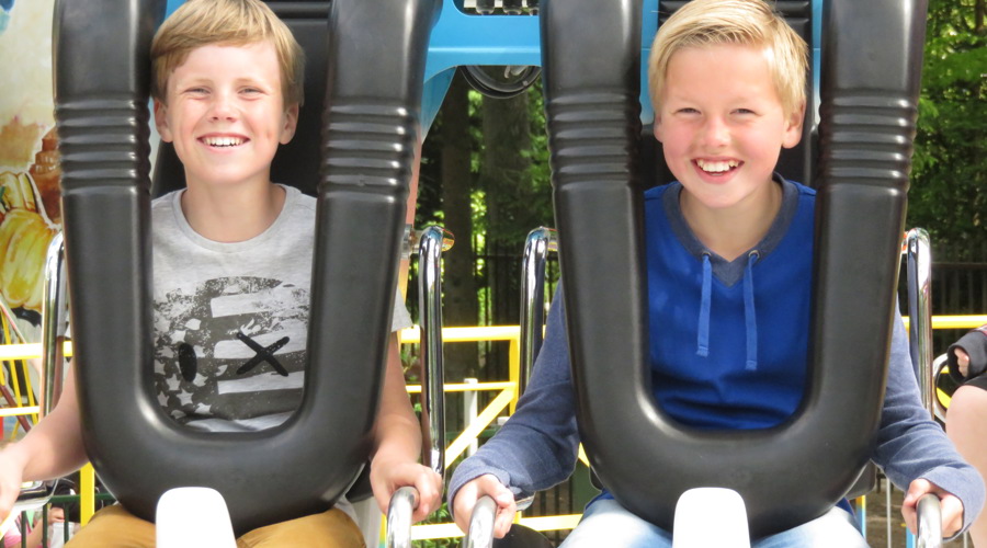 Vergnügungspark Drouwenerzand, im XLR8 kurz vor dem Start