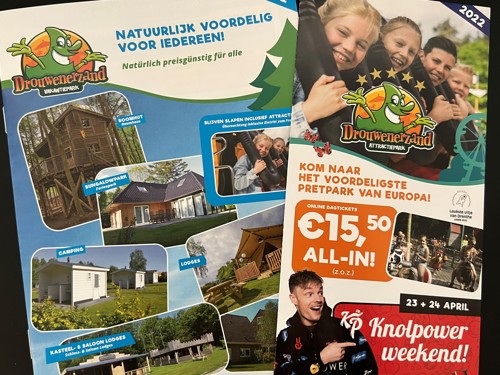 Folders Drouwenerzand Attractiepark en Vakantiepark